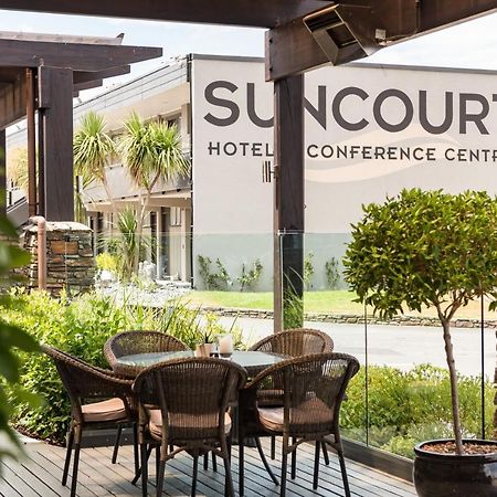 Suncourt Hotel & Conference Centre Tauposee Exterior foto